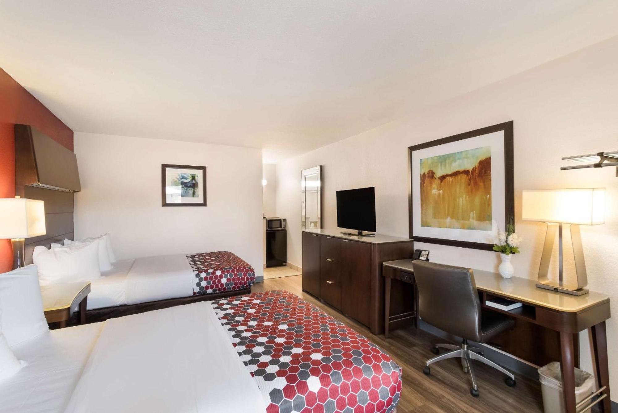 Econo Lodge North Washington Bagian luar foto